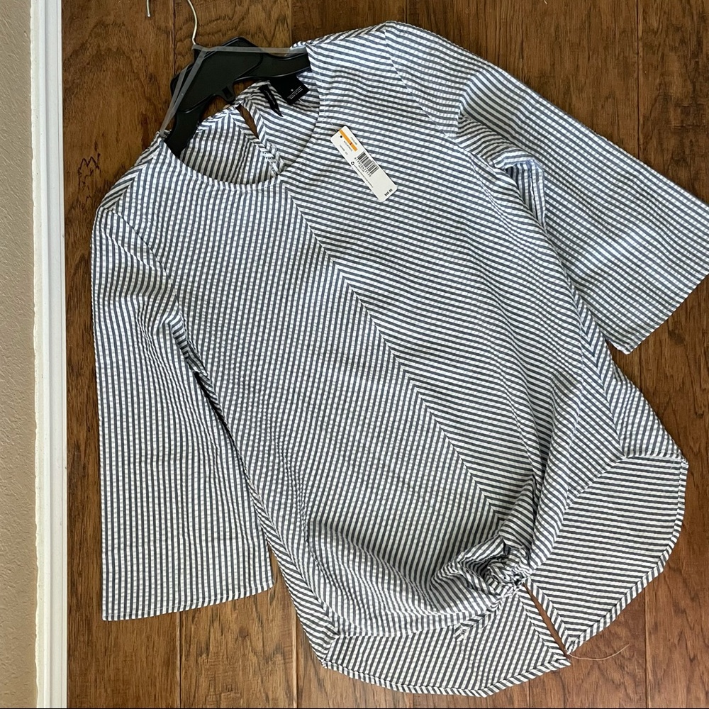 Seersucker tie front top